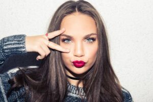 Maddie Ziegler Net Worth, Age Height, Weight, Movie, Wife, Bio